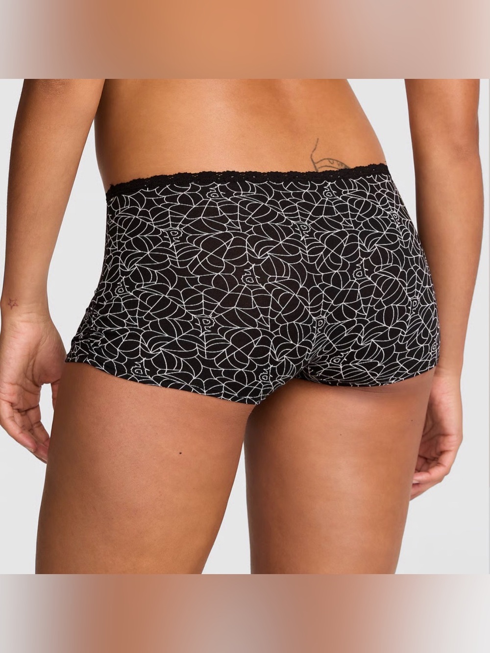 PINK VS 🖤 Halloween Spider Web Graphics🖤 Panties ~ Boyshorts Womens XS NWT